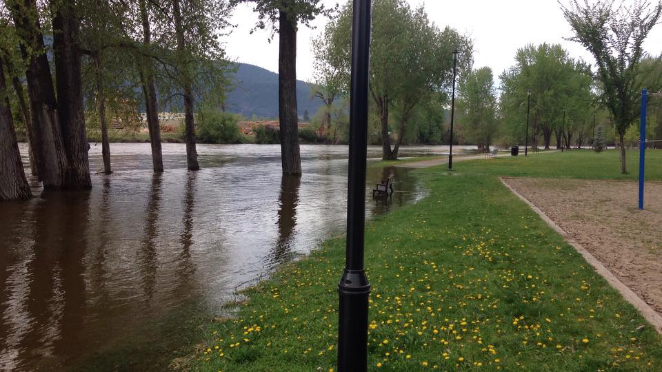 THE KETTLE RIVER HOW HIGH FOR HOW LONG?